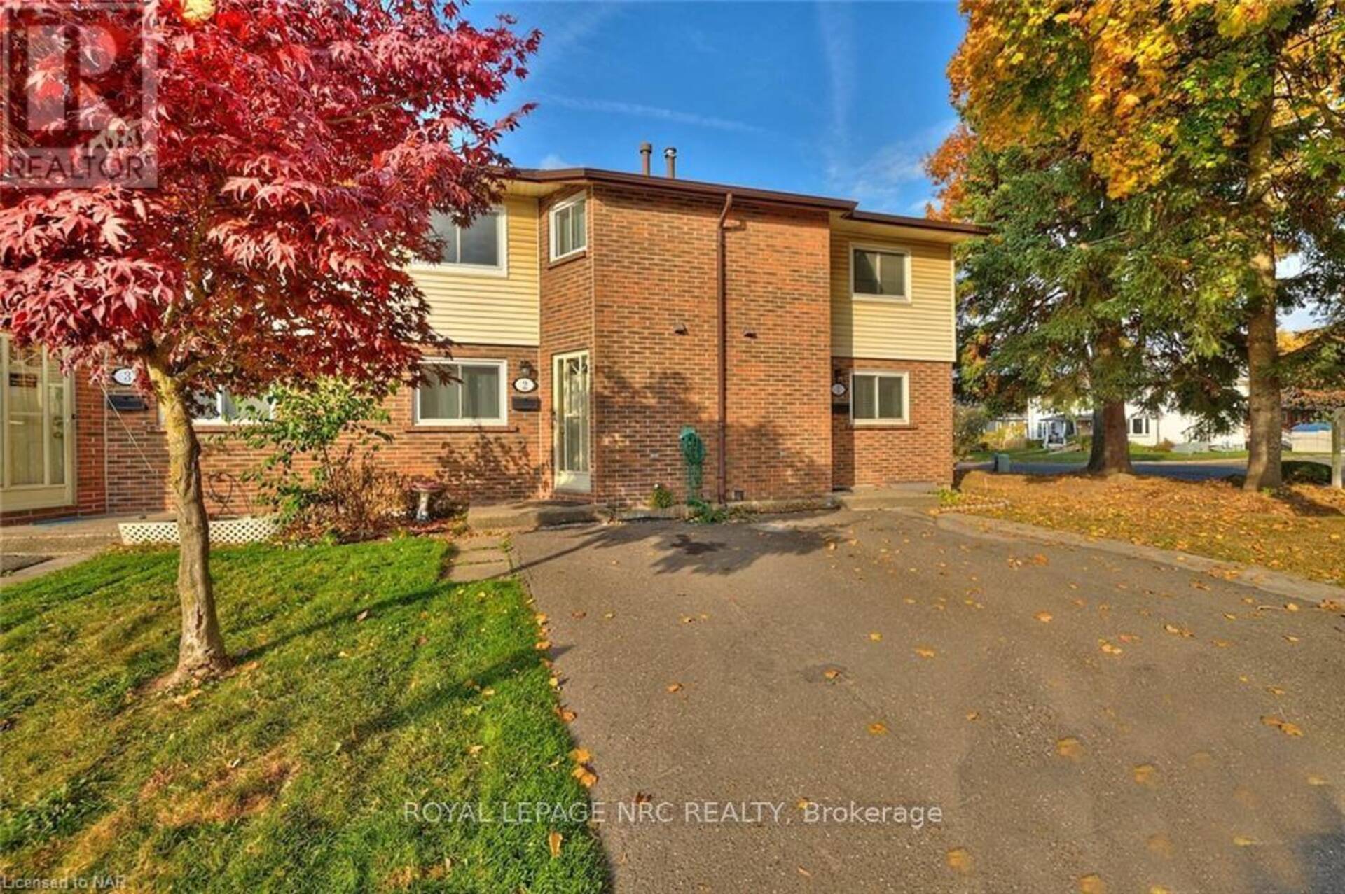 2 - 5982 DUNN STREET Niagara Falls