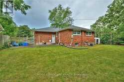 5 EAST HAMPTON ROAD St. Catherines