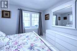 15 OAKRIDGE CRESCENT Port Colborne