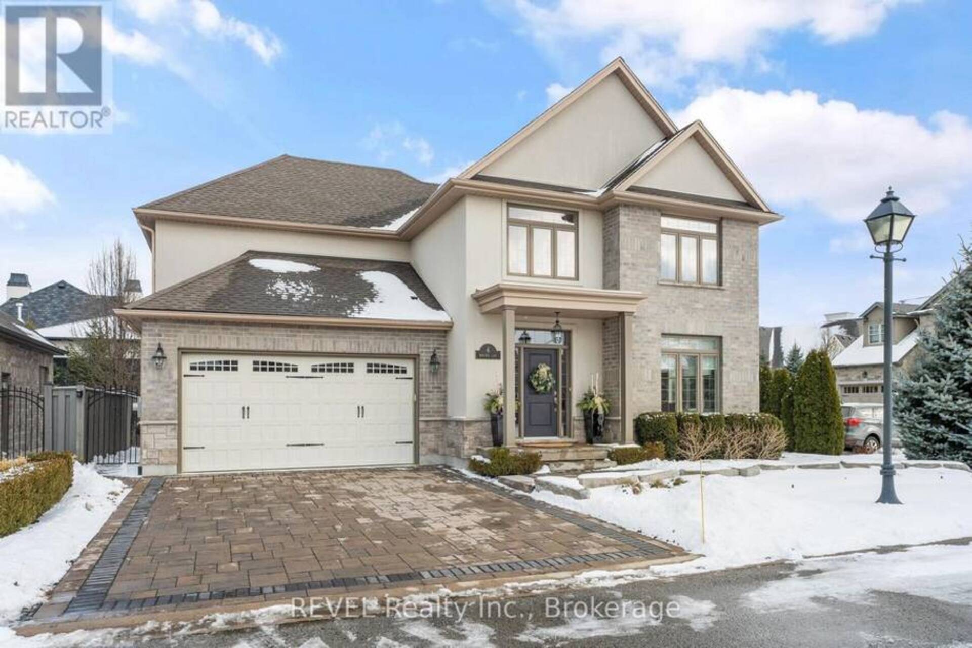 4 MERITAGE LANE Niagara-on-the-Lake