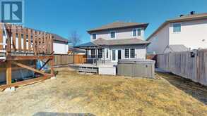 290 Pacific Crescent Fort McMurray