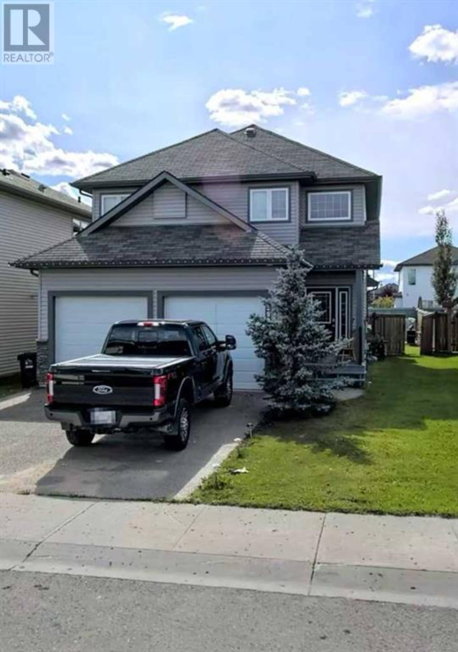 290 Pacific Crescent Fort McMurray