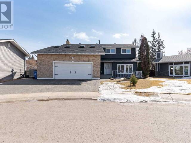 149 Whiteoak Garden Fort McMurray