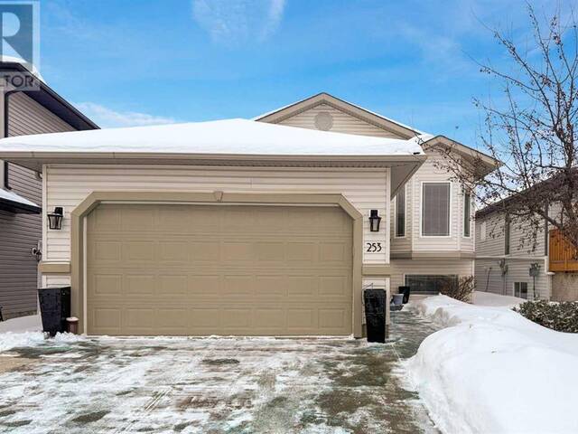 253 Crown Creek Lane Fort McMurray