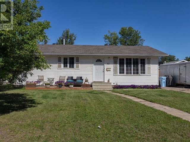 38 Alberta Drive Fort McMurray