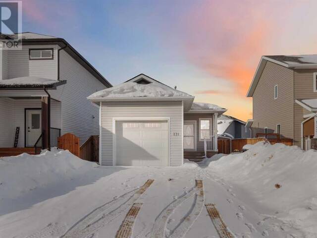 131 Athabasca Crescent Fort McMurray