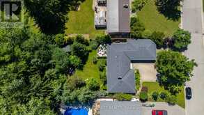 824 CLEARVIEW AVENUE London