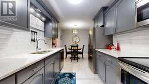 204 - 1180 COMMISSIONERS ROAD W London