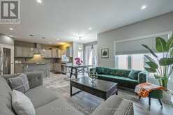 47 - 3560 SINGLETON AVENUE London