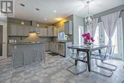 47 - 3560 SINGLETON AVENUE London