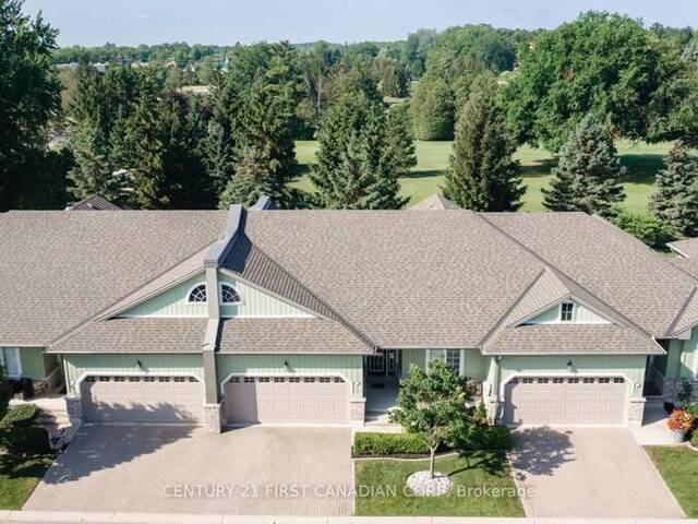 5 OAKWOOD LINKS LANE Lambton Shores  Ontario