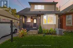 12 ROGERS AVENUE London