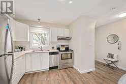 20 - 215 COMMISSIONERS ROAD W London