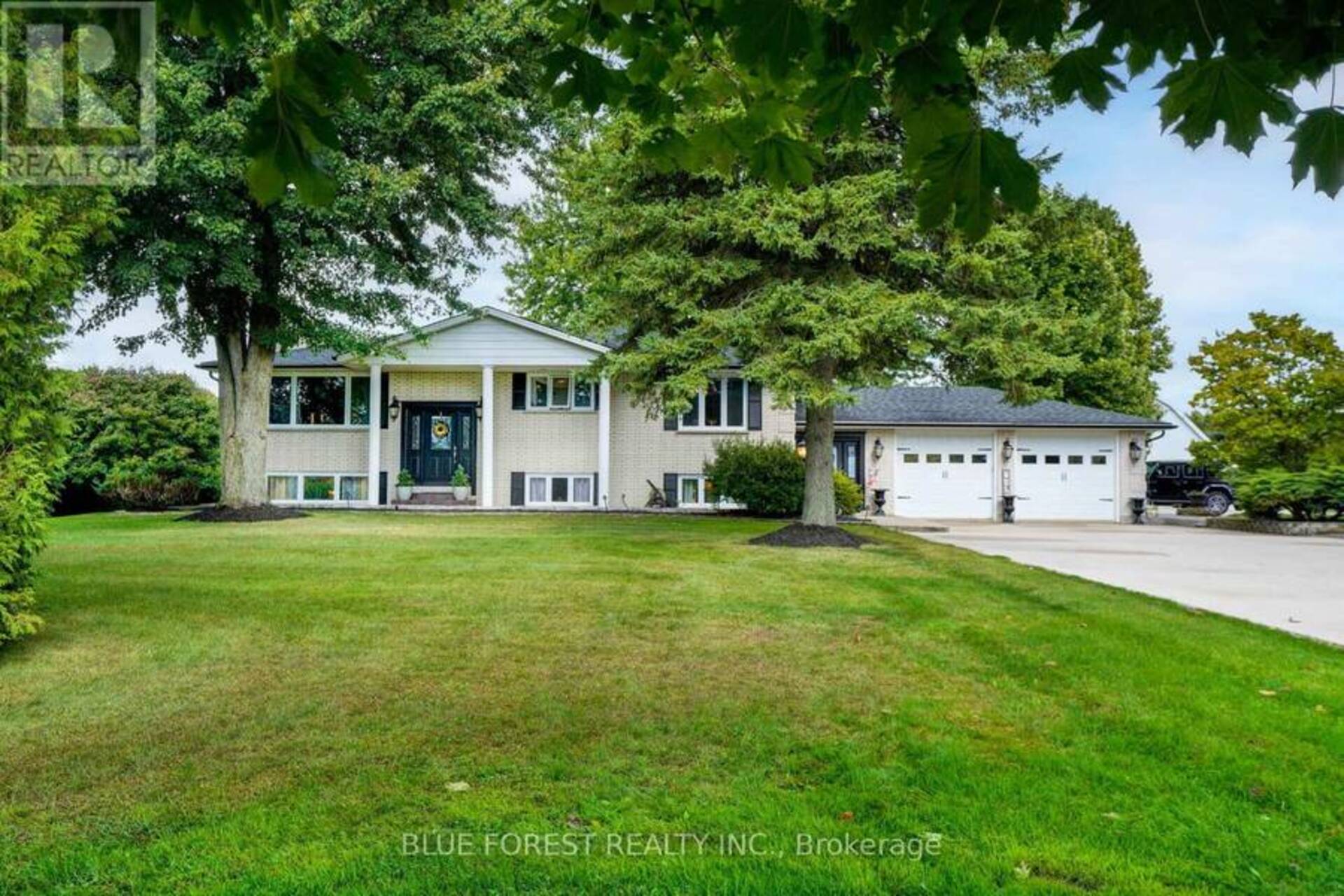 10996 FURNIVAL ROAD West Elgin