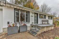 210 RIDGEWOOD CRESCENT London