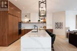 3471 GRAND OAK CROSS London