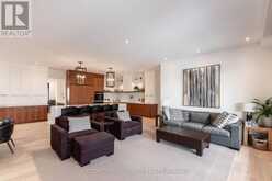 3471 GRAND OAK CROSS London