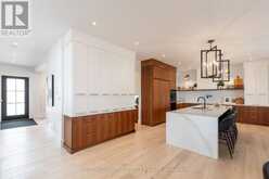 3471 GRAND OAK CROSS London