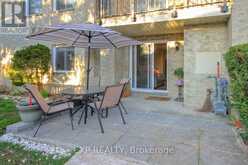 111 - 733 DEVERON CRESCENT London