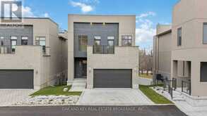 11 - 495 OAKRIDGE DRIVE London