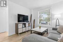 5 - 1855 ALDERSBROOK ROAD London