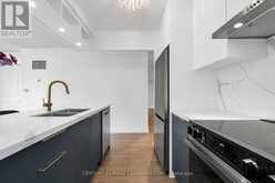 317 - 5 ROSEHILL AVENUE N Toronto