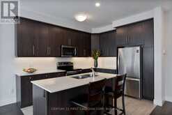 62 - 2070 MEADOWGATE BLVD London