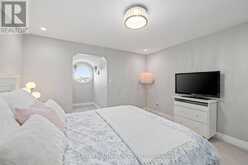 6 - 2215 CALLINGHAM DRIVE London