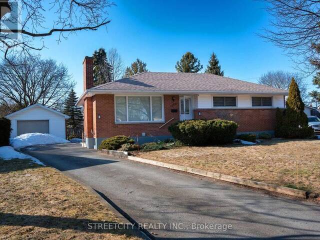 1199 FARNSBOROUGH CRESCENT London Ontario