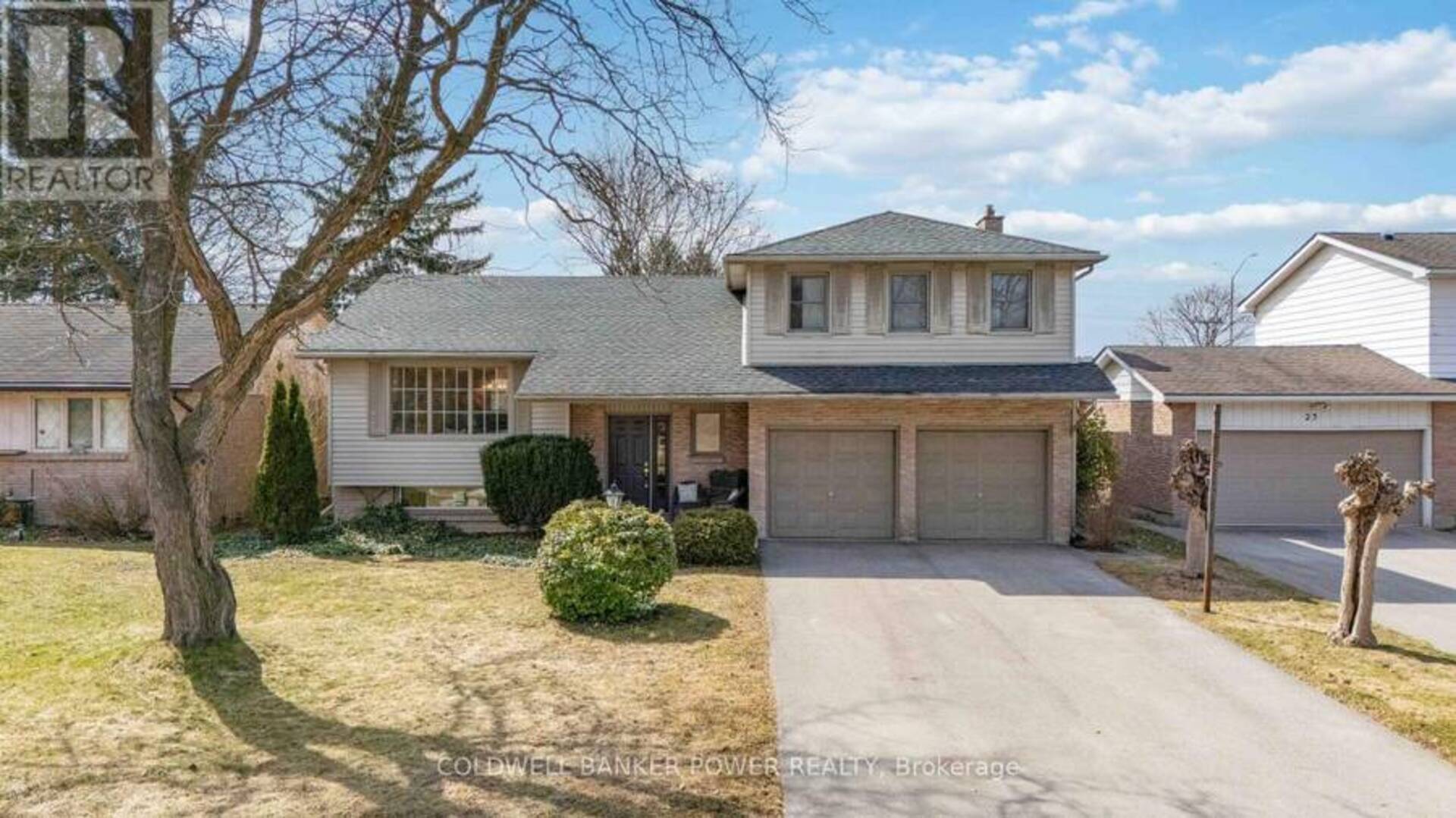 27 RUNNYMEDE CRESCENT London