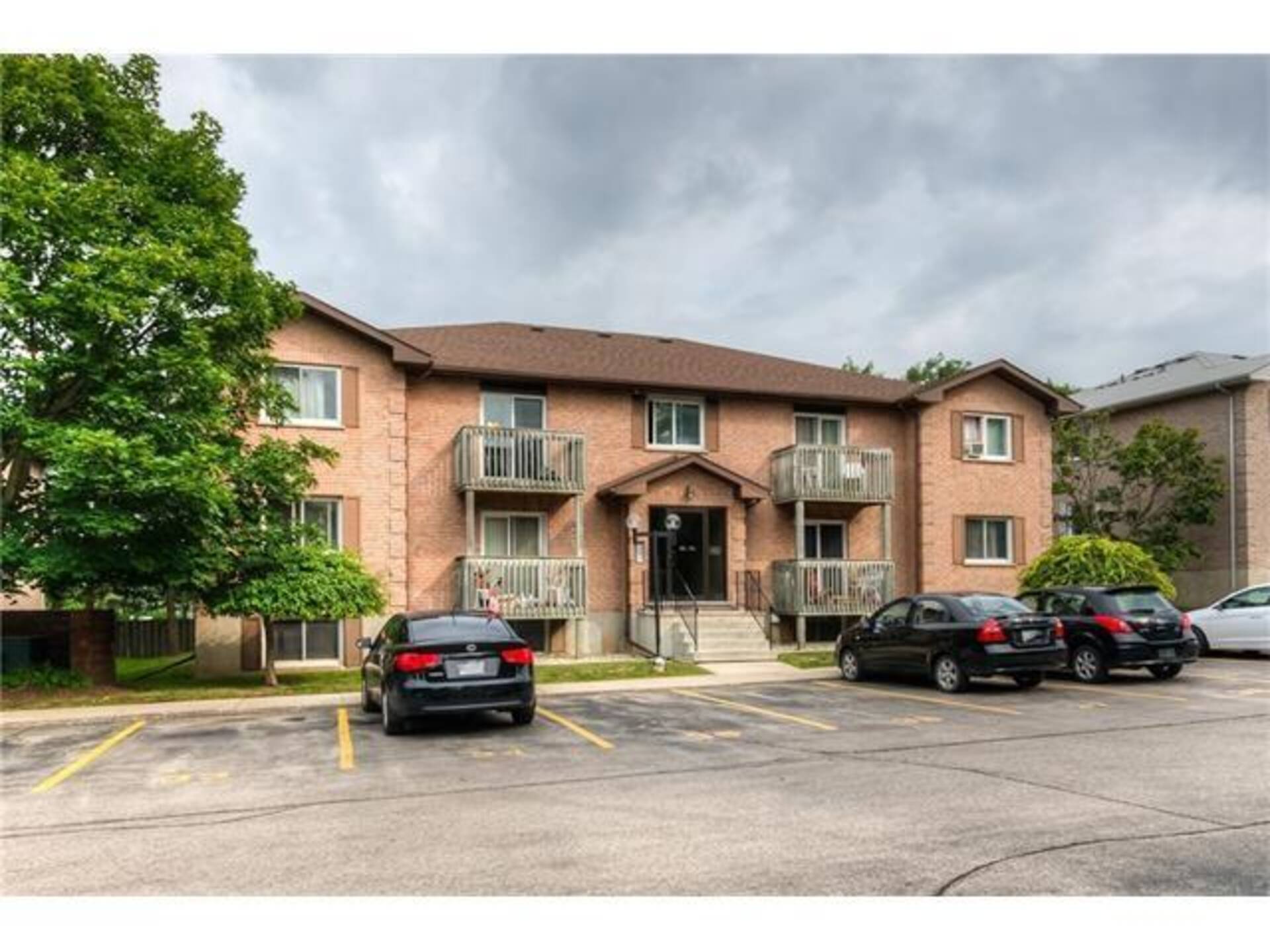 266 OVERLEA Drive|Unit #302 Kitchener