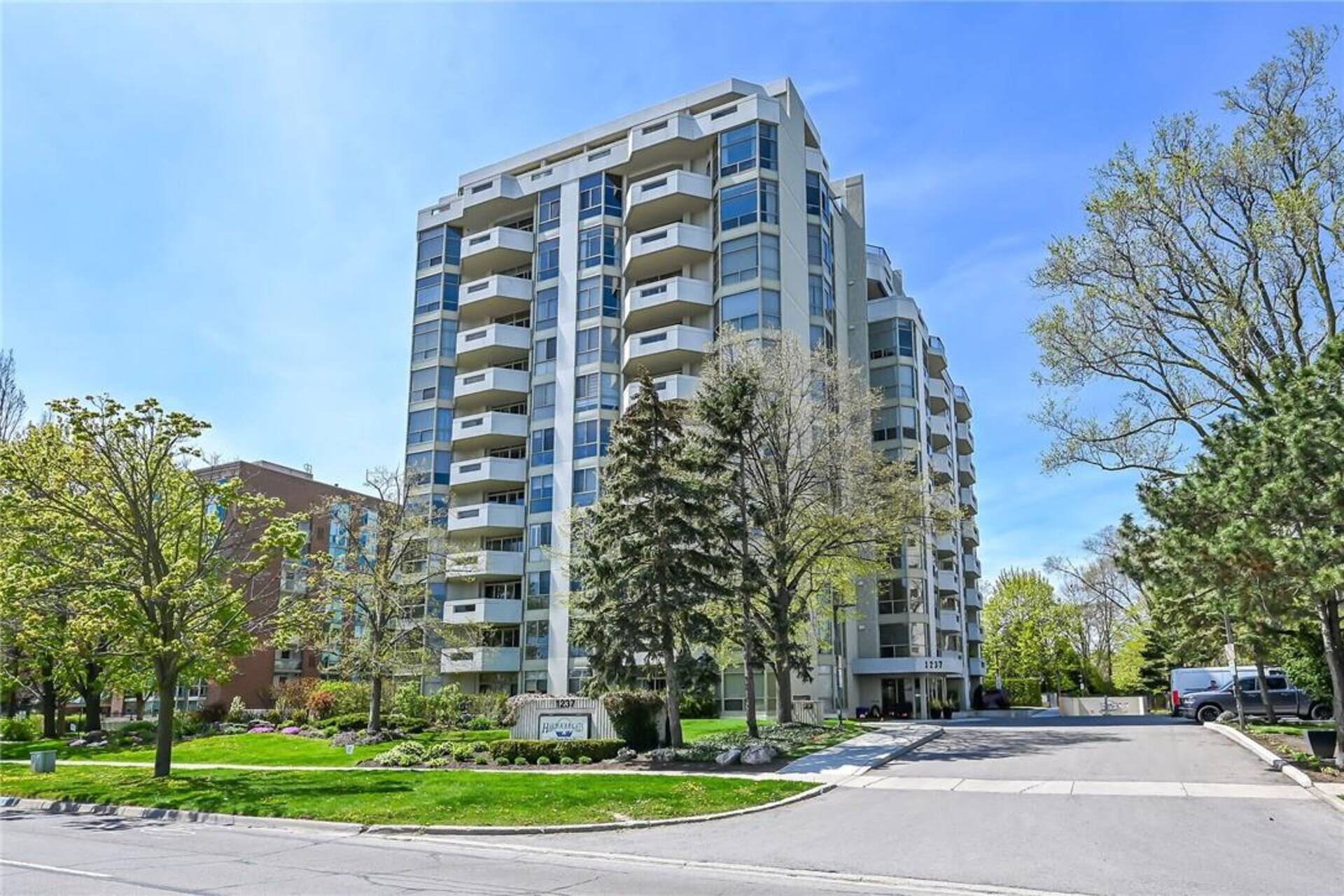 1237 NORTH SHORE Boulevard E|Unit #201 Burlington