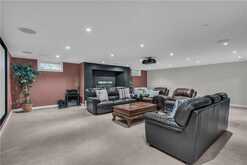 200 Green Mountain Road E Stoney Creek