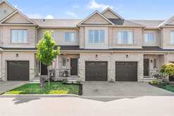 10 CROSSINGS Way Stoney Creek