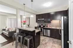 10 CROSSINGS Way Stoney Creek