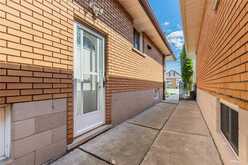 1223 Dunsmure Road Hamilton