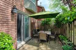 3125 Pinemeadow Drive|Unit #5 Burlington