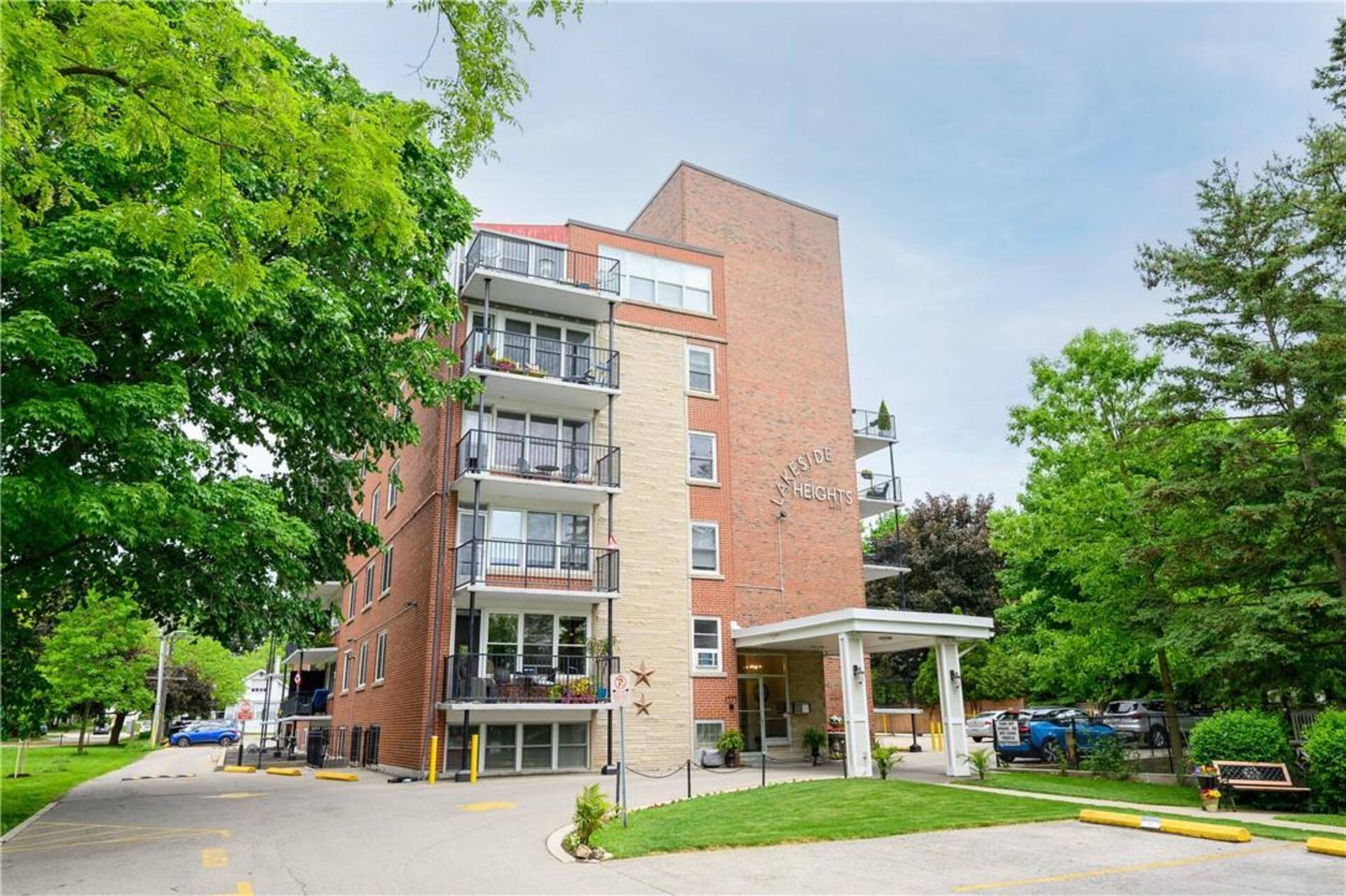 1377 LAKESHORE Road|Unit #207 Burlington