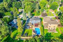 381 Woodworth Court Ancaster