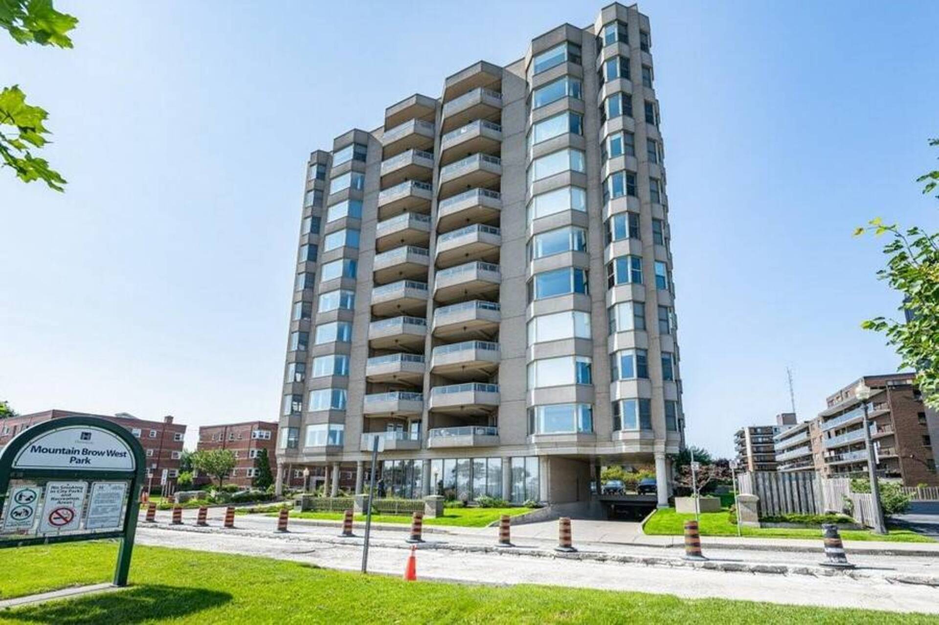 174 Mountain Park Avenue|Unit #2W Hamilton