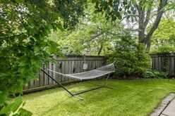 203 BLUEBELL Crescent Ancaster