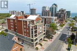 445 ELIZABETH Street Unit# PH1 Burlington