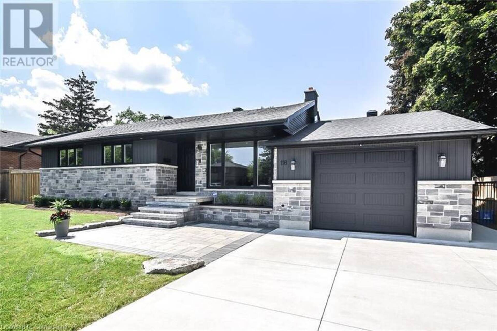 118 SENECA Drive Ancaster