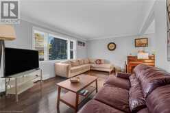 1269 LEIGHLAND Road Burlington