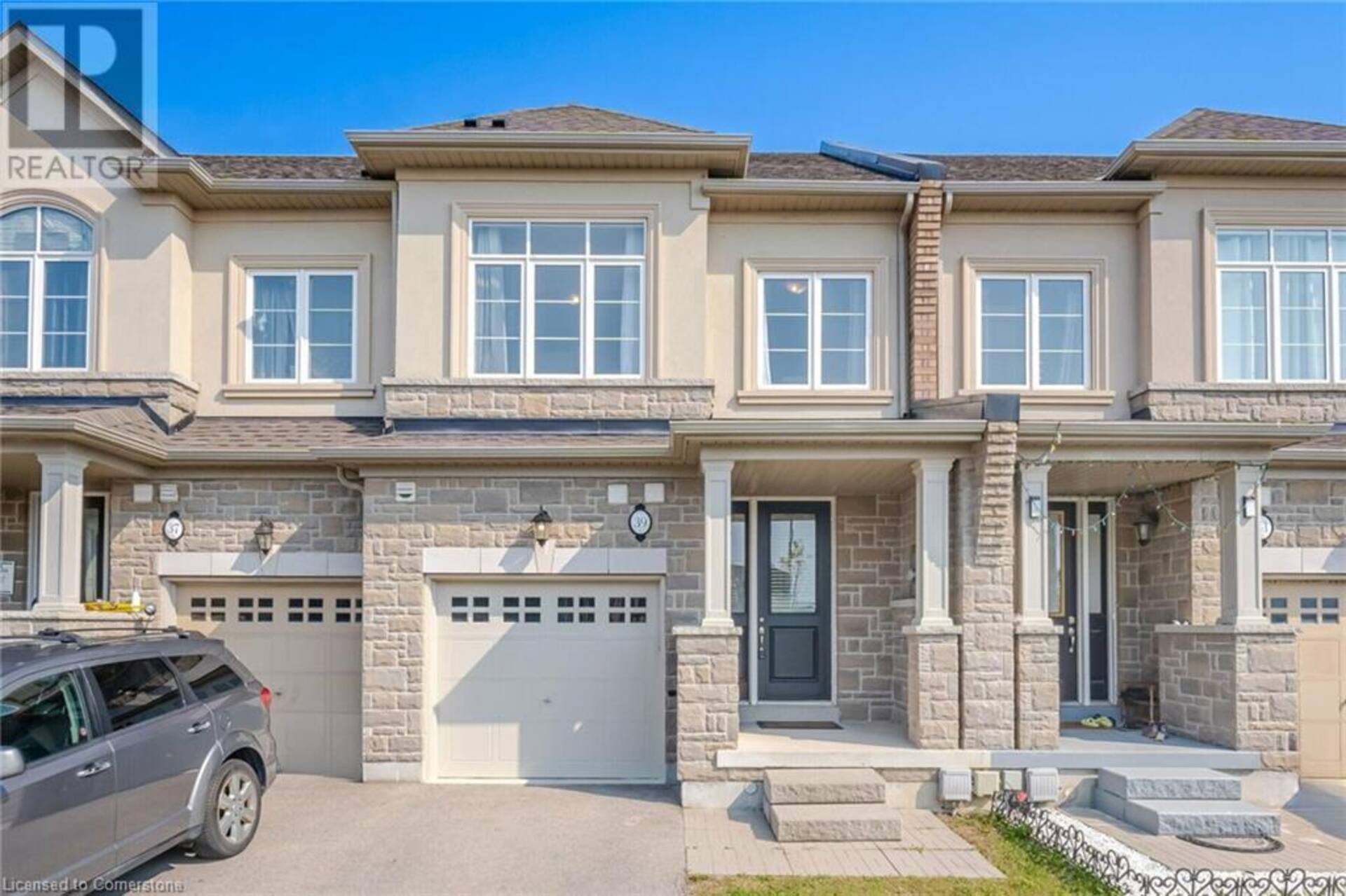 39 BAYONNE Drive Stoney Creek