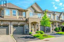 17 DRESSER Lane Ancaster