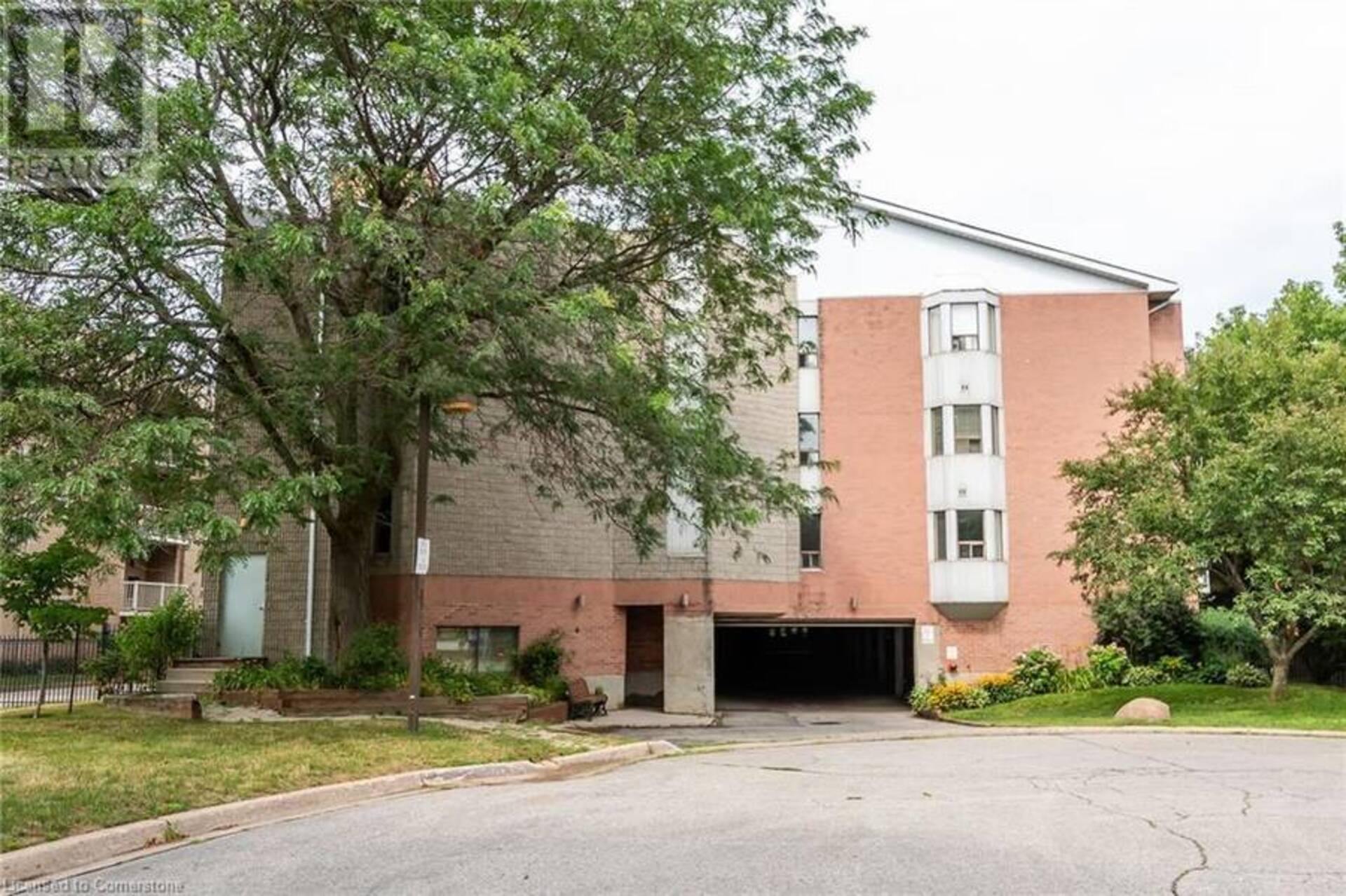 6 NIAGARA Street Unit# 105 Grimsby