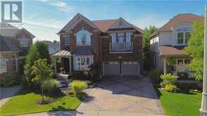 261 MONTREAL Circle Stoney Creek