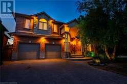 2 DONNICI Drive Hamilton