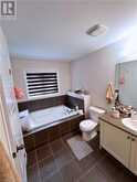 7732 White Pine Crescent Niagara Falls